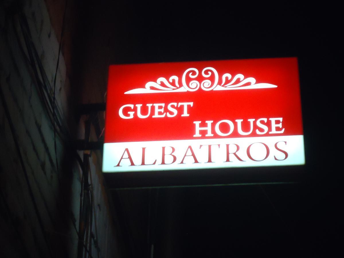 مبيت وإفطار تبليسي Albatros المظهر الخارجي الصورة
